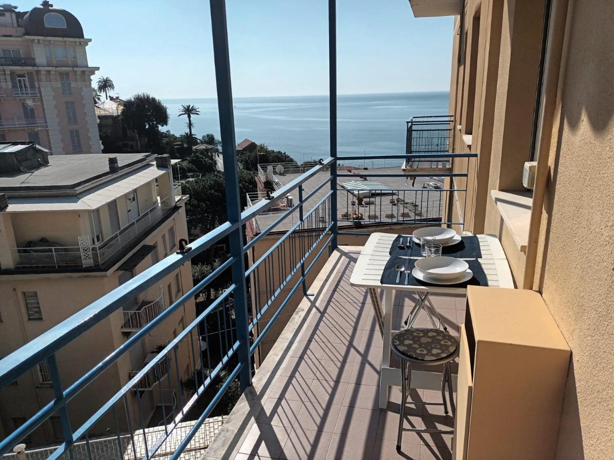 Appartamento Con Stupenda Vista Mare Zona Bristol Rapallo Exterior photo