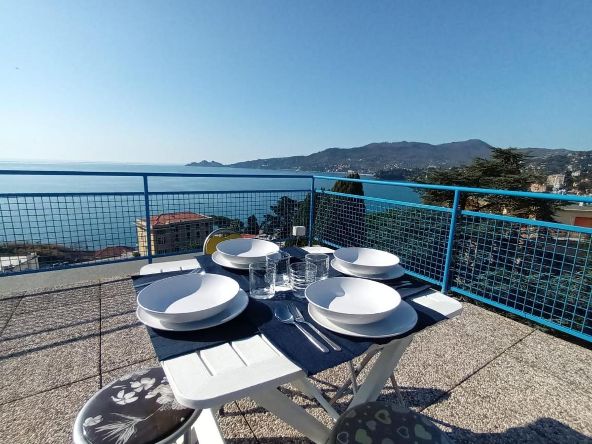 Appartamento Con Stupenda Vista Mare Zona Bristol Rapallo Exterior photo